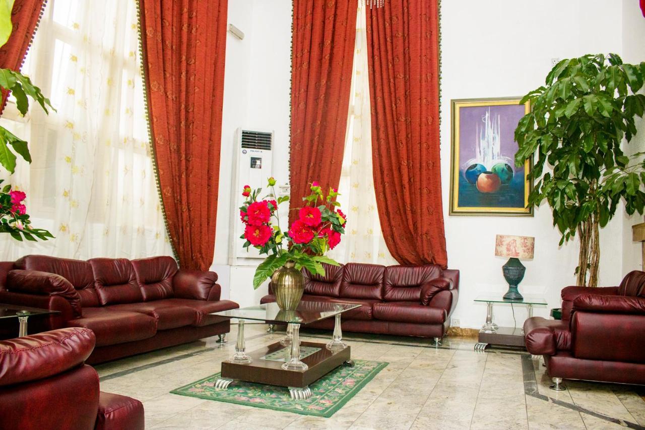 Bougainvillea Hotels Port Harcourt Bagian luar foto
